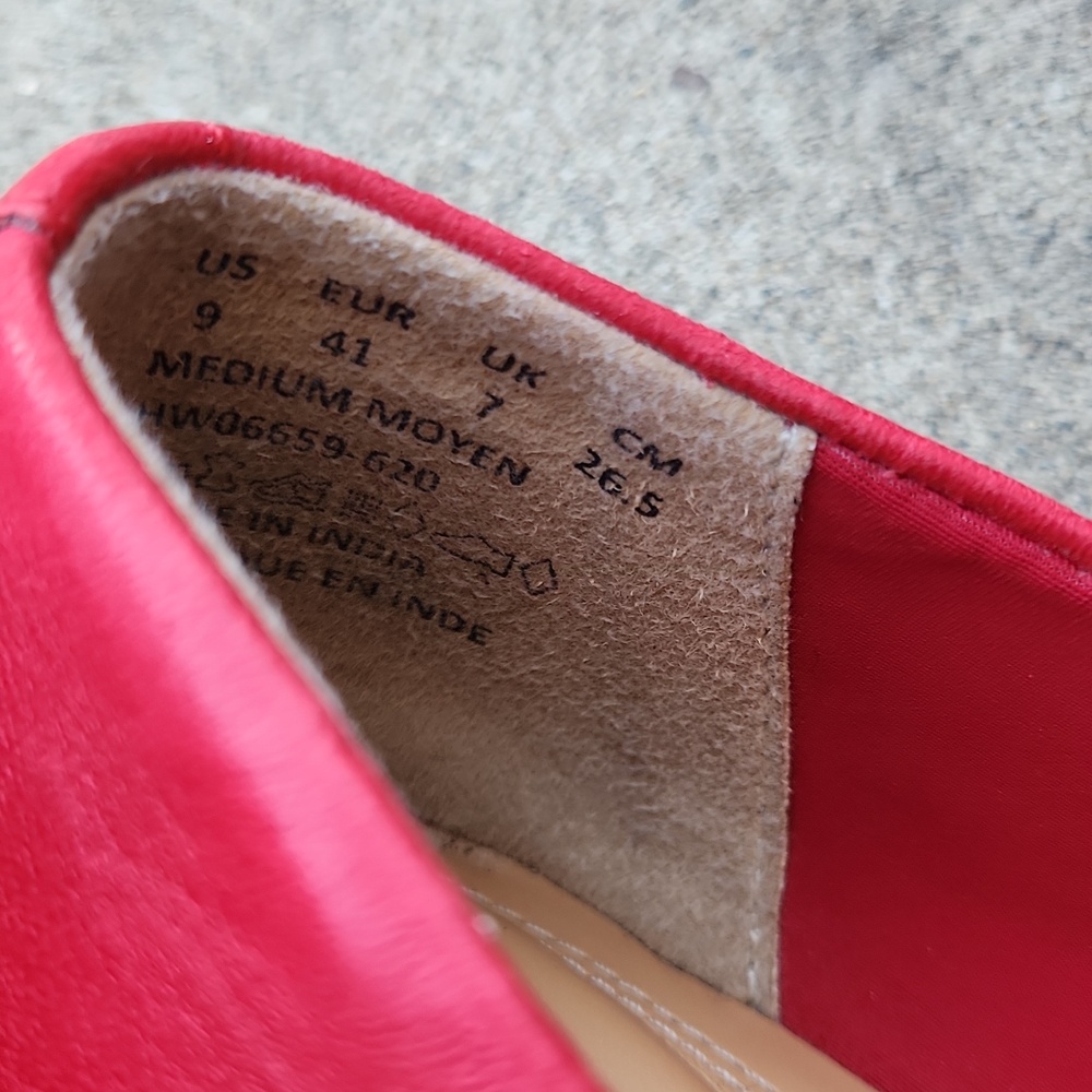 Hush Puppies Red Ballet Flats - Picture 4 of 10